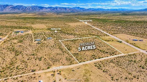 Land, Dolan Springs, AZ
