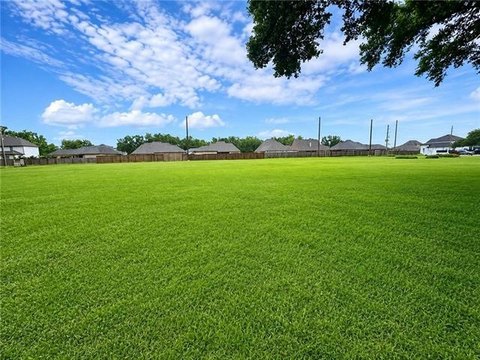 C-2 Commercial Land