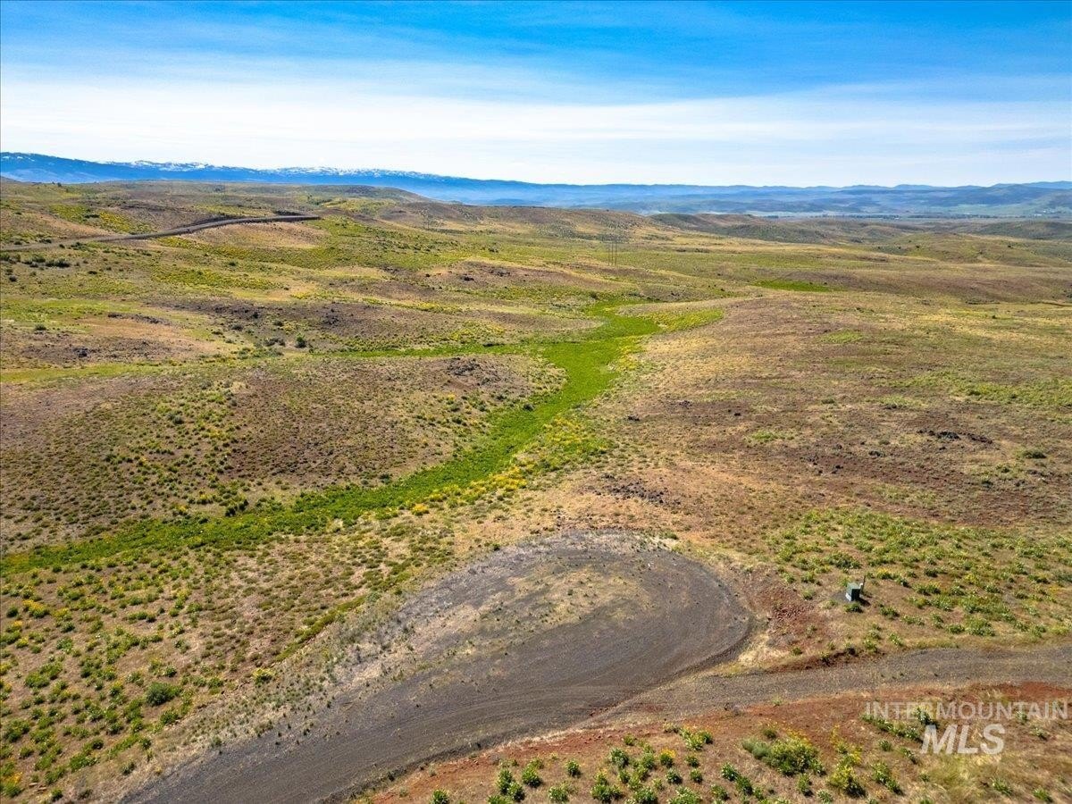 Idaho Land with Mountain Views