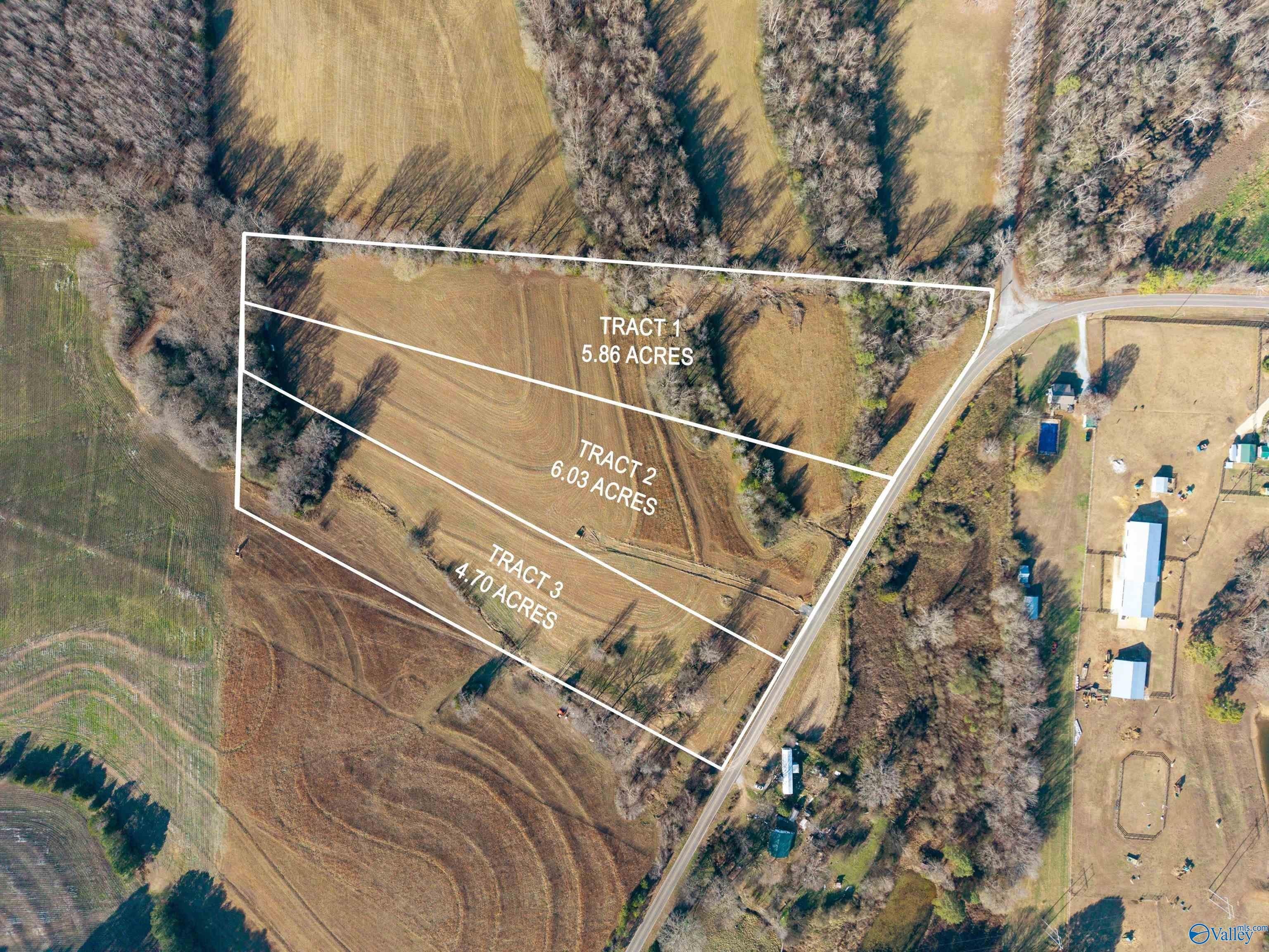 Unrestricted Acreage Ideal for Homestead