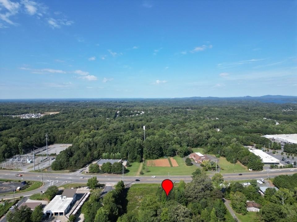 Level Lot on Bells Ferry