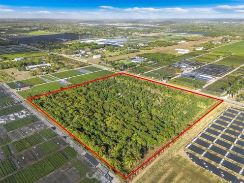 Prime Redland Agricultural Opportunity