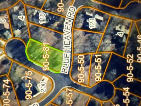 Residential Lot in Bay Creek
