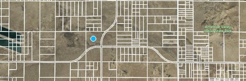 Large Corner Lot in Palmdale