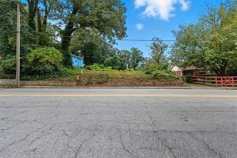 Land in Growing Atlanta Neighborhood