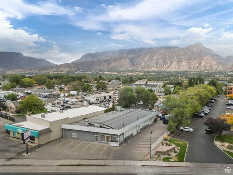 Orem Commercial Building For Sale