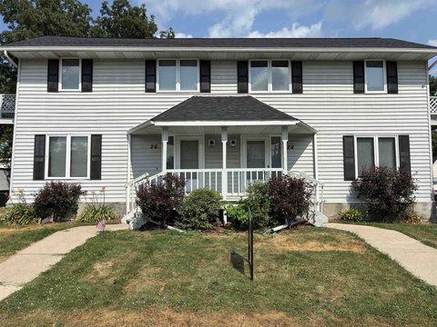 Renovated Duplex with Private Basements