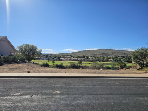 Land, St George, UT