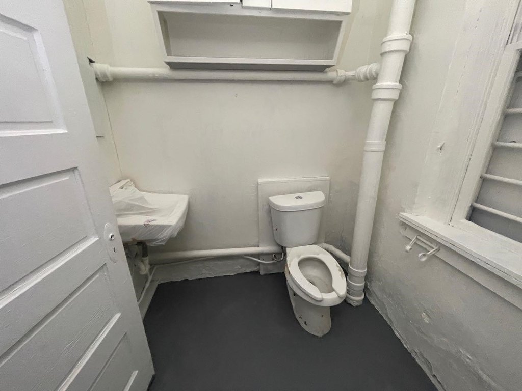 Picture 12