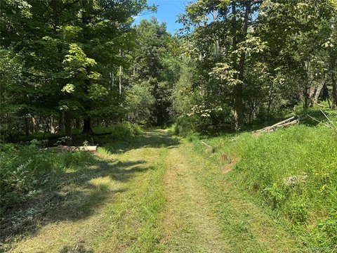 27.9 Acres of Scenic Land