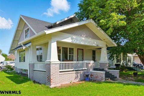 Remodeled Duplex with Rental Income