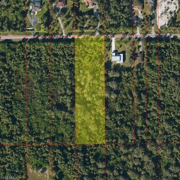 Residential Land in Naples, FL