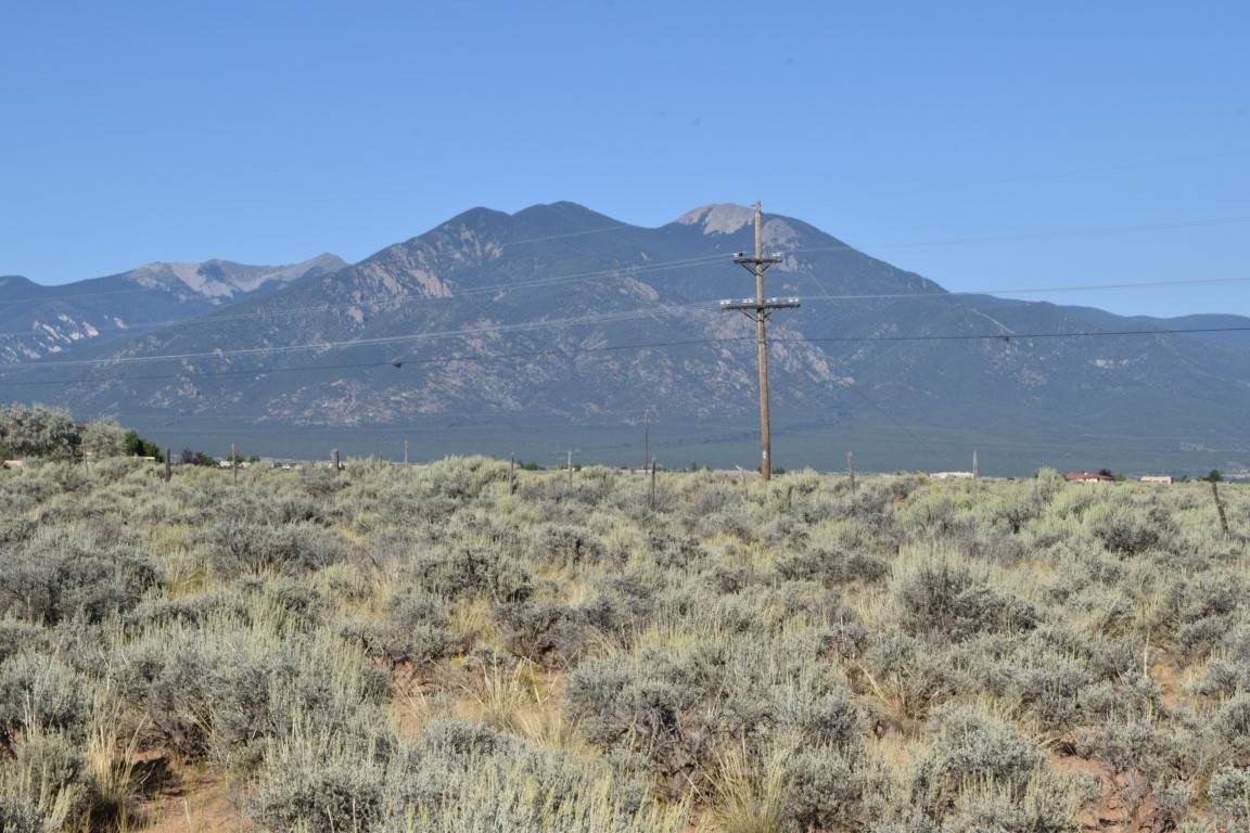 LAND - El Prado, NM