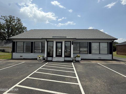 Furnished Office Space For Lease