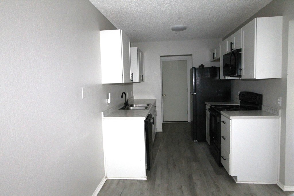 Picture 7