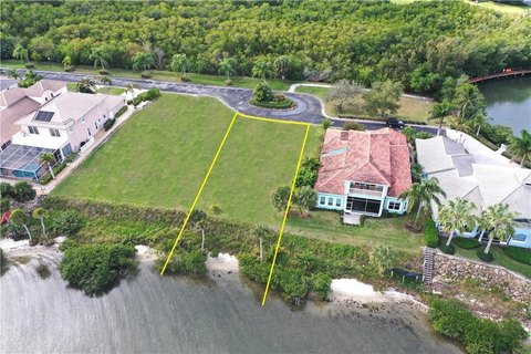 Riverfront Homesite in Gated Community