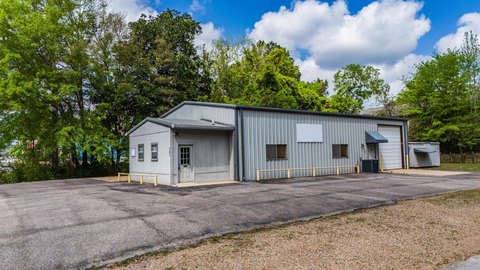 Hallsville Commercial Property on Highway