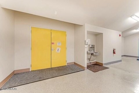 South Daytona Commercial Space Available