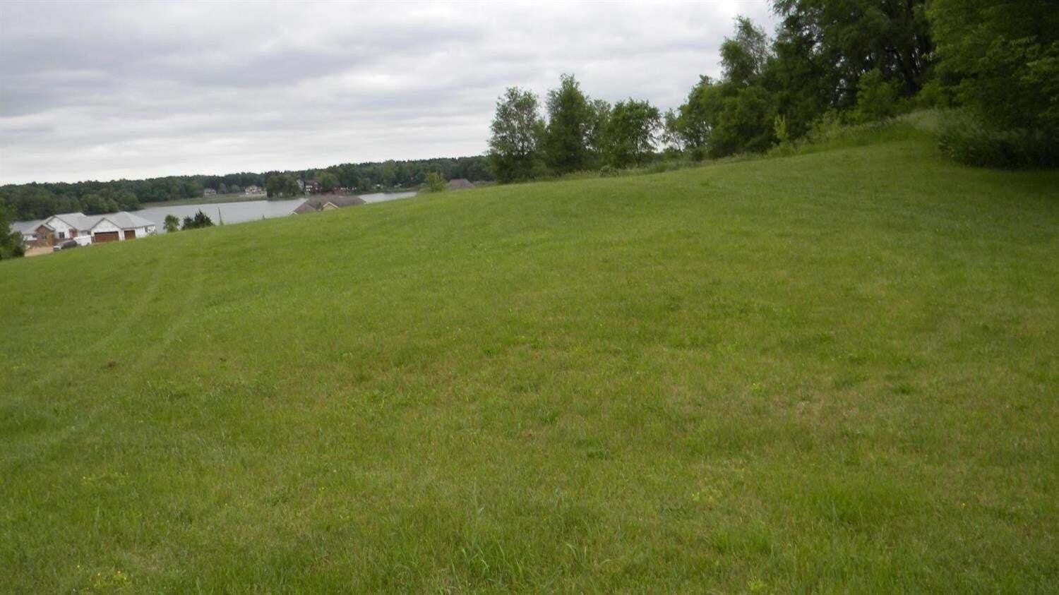 Lakefront Land in Jackson, MI