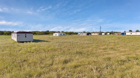 8.5 Acres Unimproved Land Terrell