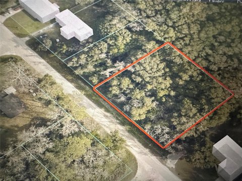 Residential Land in Summerfield, FL