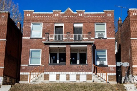 Updated Four-Unit Residential Income