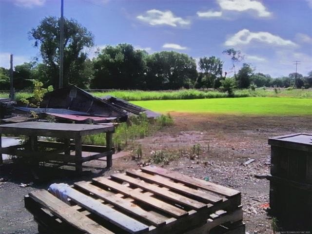 Commercial Land in Coweta, OK