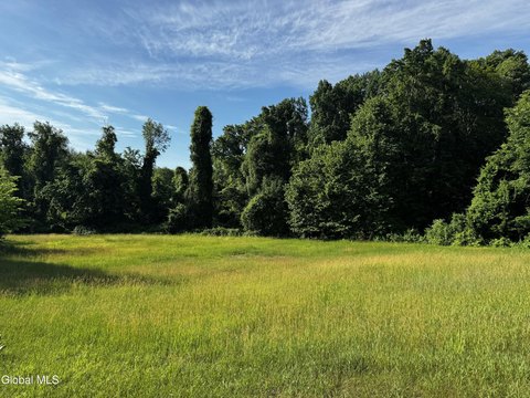 4.414 Acre Keyhole Lot