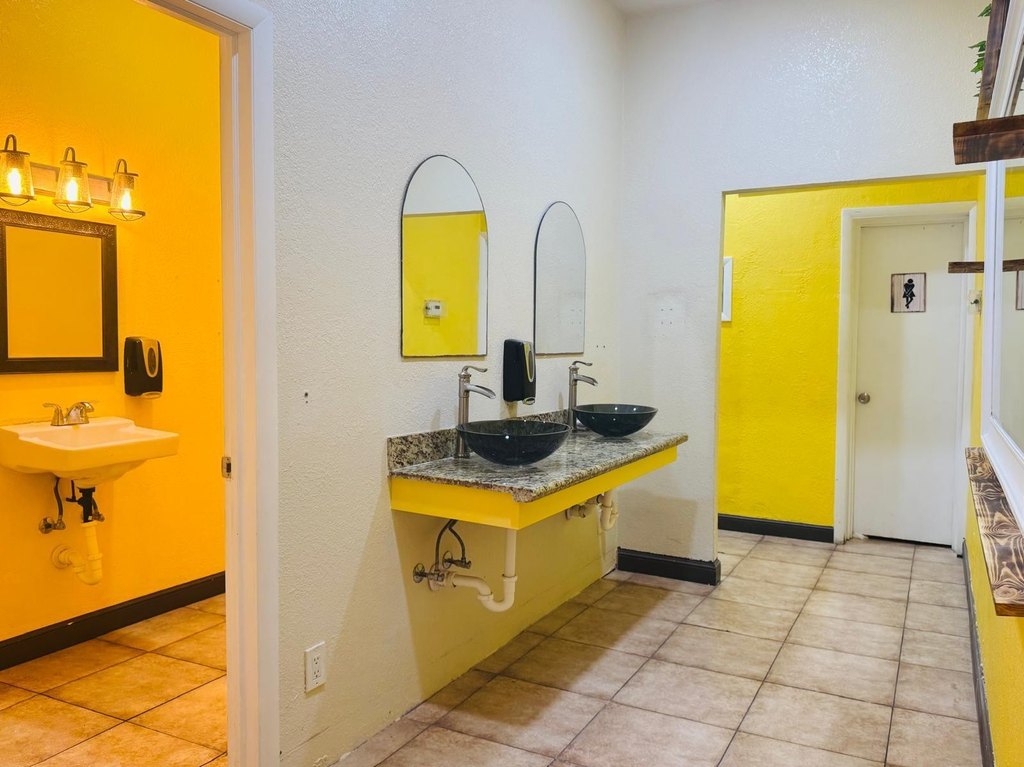 Picture 11
