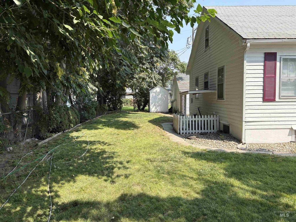 Picture 10