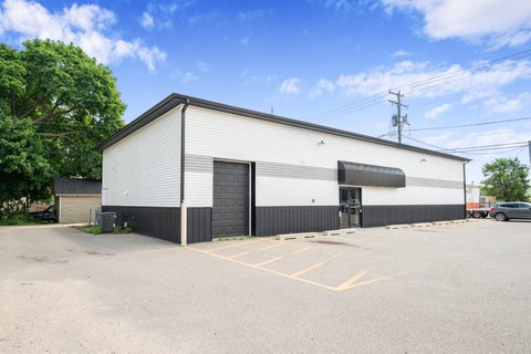 Remodeled Retail Building on M-20