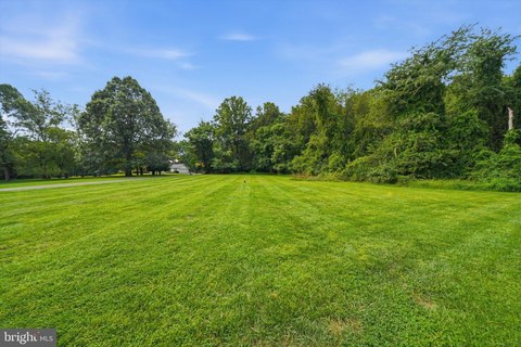 Land, GAITHERSBURG, MD