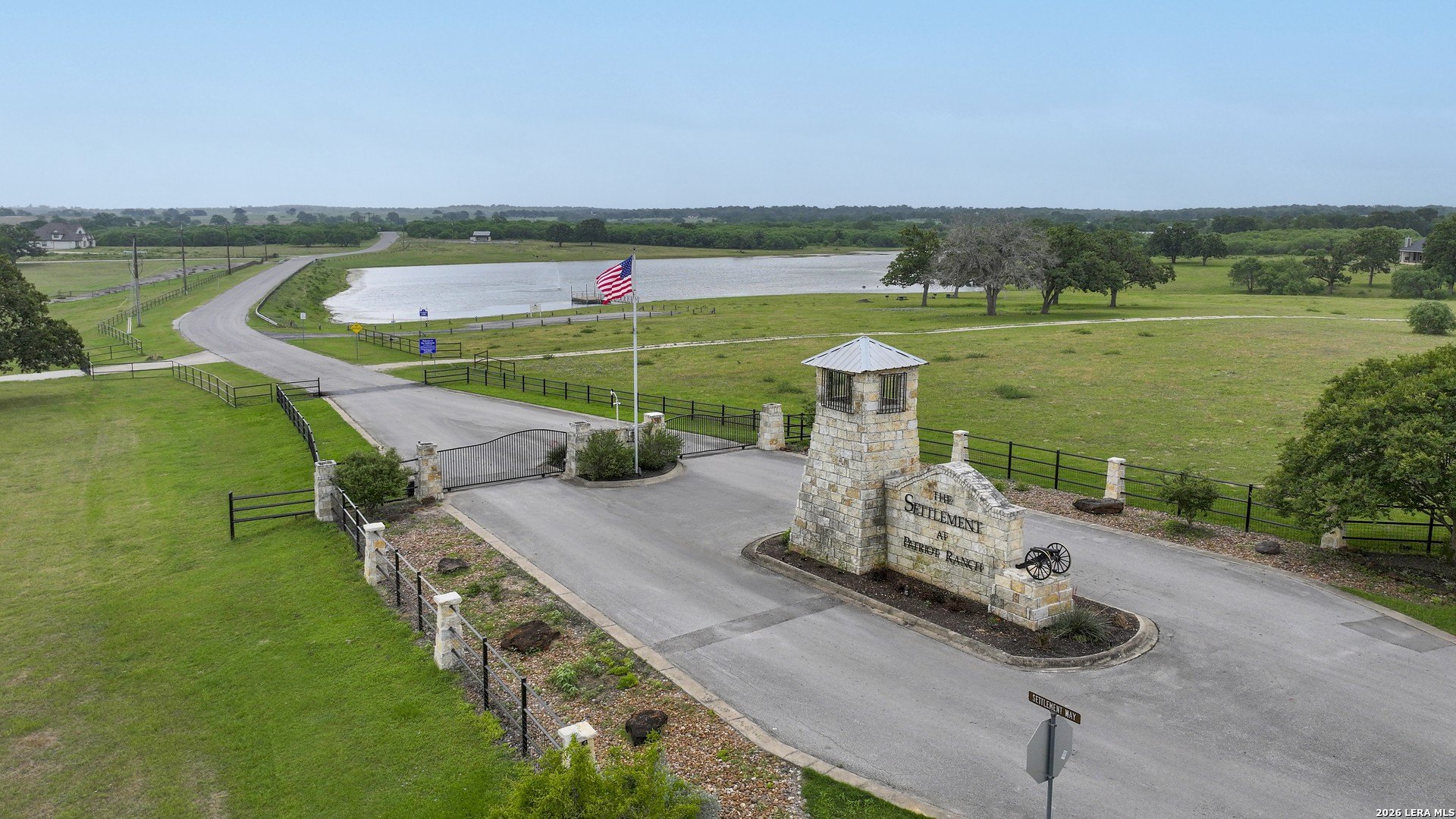 Luling Land in Gated Community