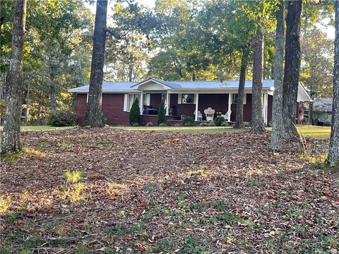 Cornelia Commercial Land Opportunity