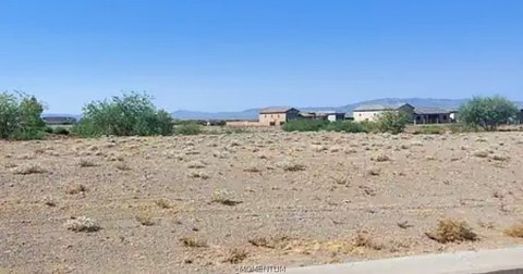 Land, Fort Mohave, AZ