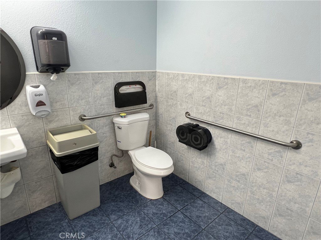 Picture 12