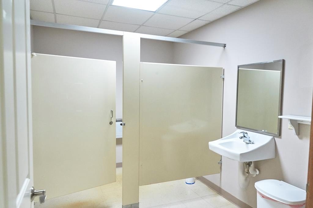 Picture 19