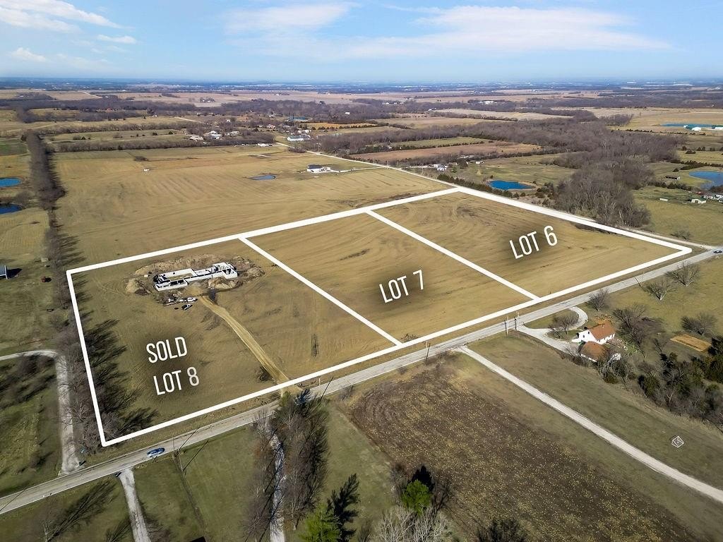 8.73 Acres in Johnson County