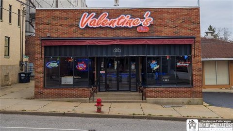 Fredonia Nightlife Landmark For Sale