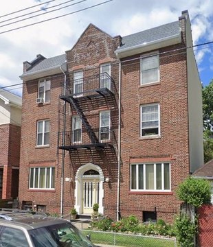 Detached 12-Unit Brick Apartment Building