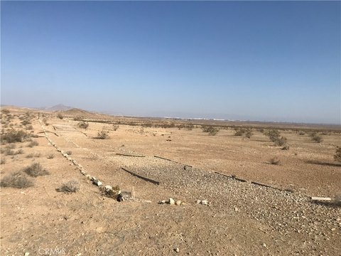 Expansive Land Parcel in Adelanto