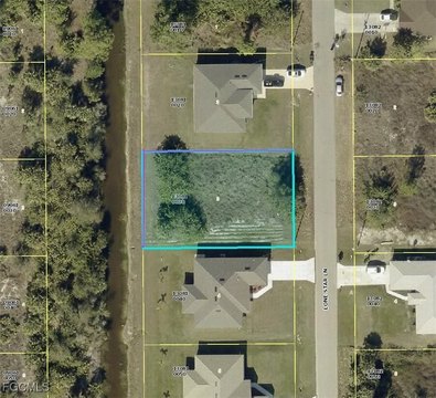 Residential Lot in Lehigh Acres