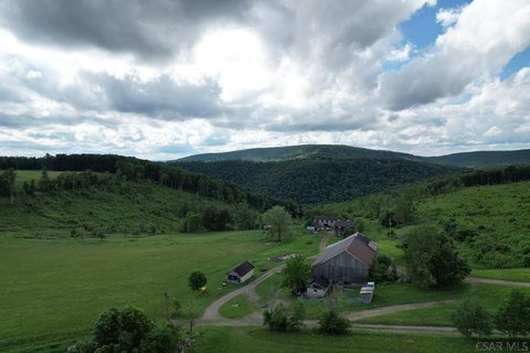 204-Acre Farm in Fort Hill
