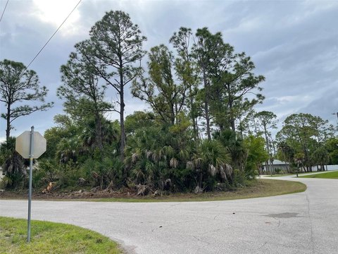 Land, NORTH PORT, FL