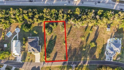 Spacious Vacant Lot in Placida