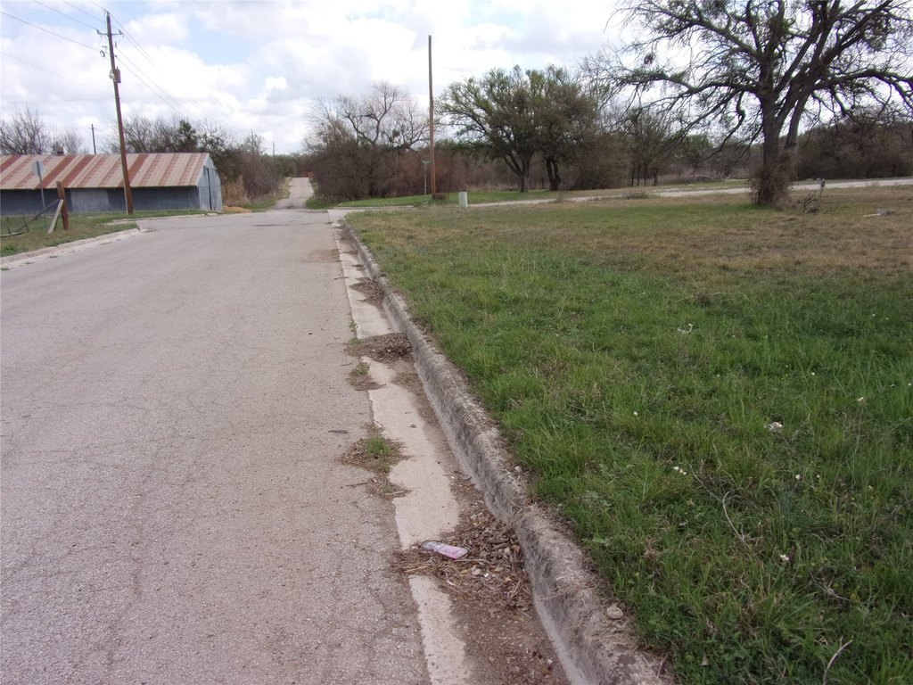 Picture 4