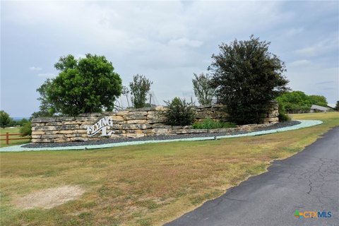 Land, Bandera, TX