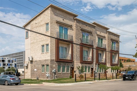 Four-Unit Townhome Quadplex