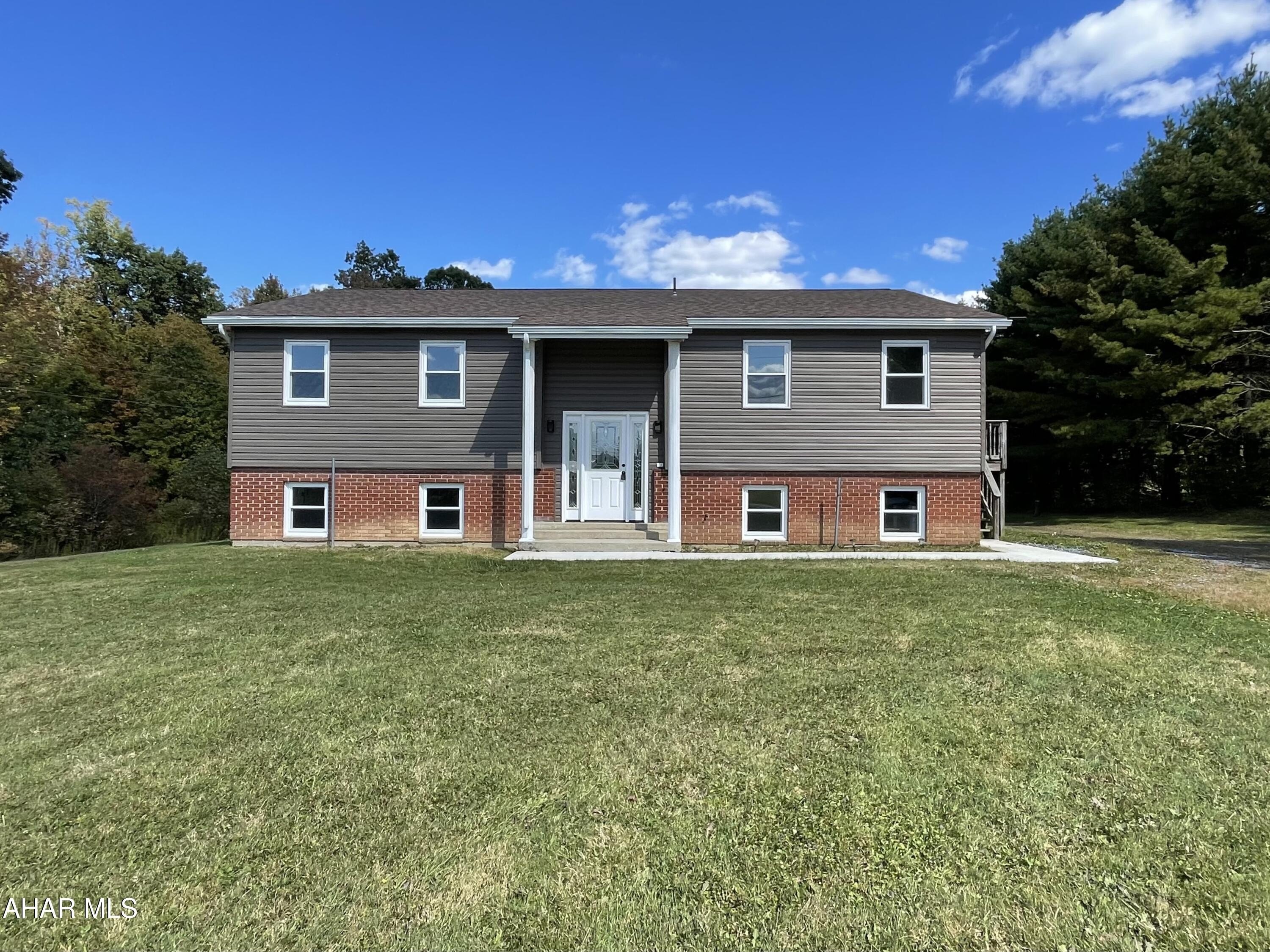 Renovated Quadplex on Large Lot
