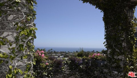 Land, Pacific Palisades, CA
